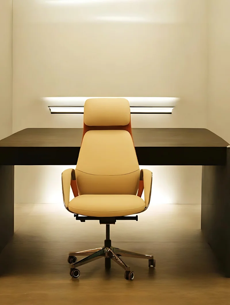 Executive Comfort: Premium Leather High-Back Office Chair - Image 3